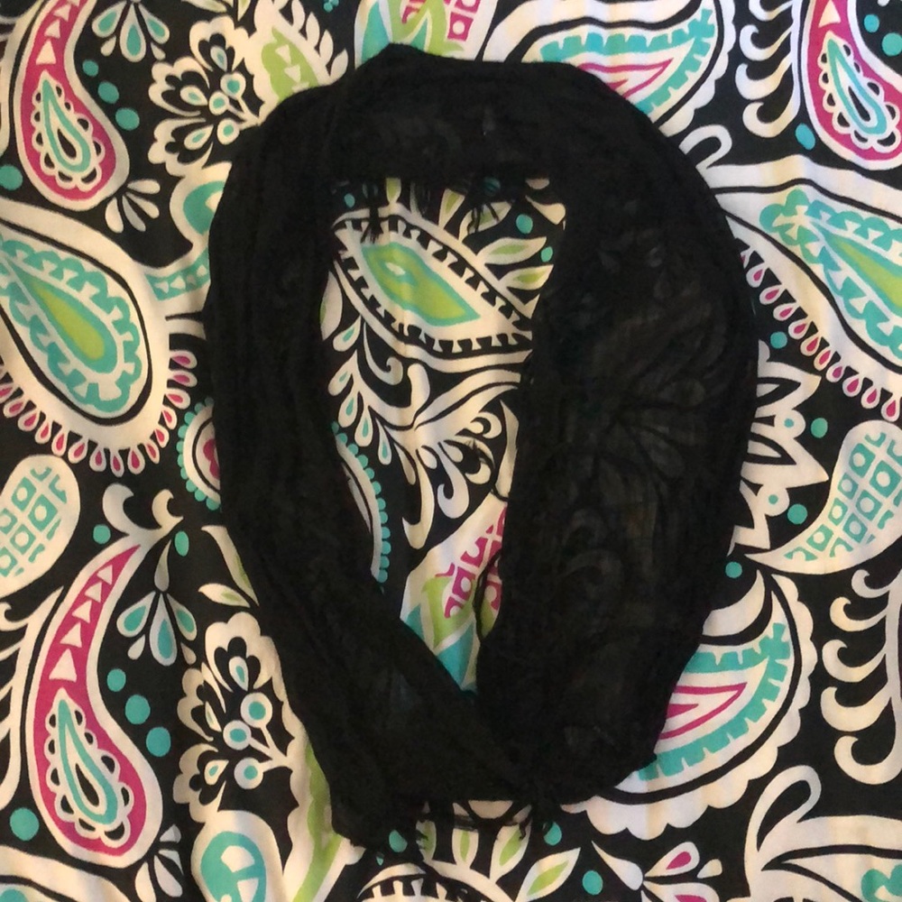Black scarf
